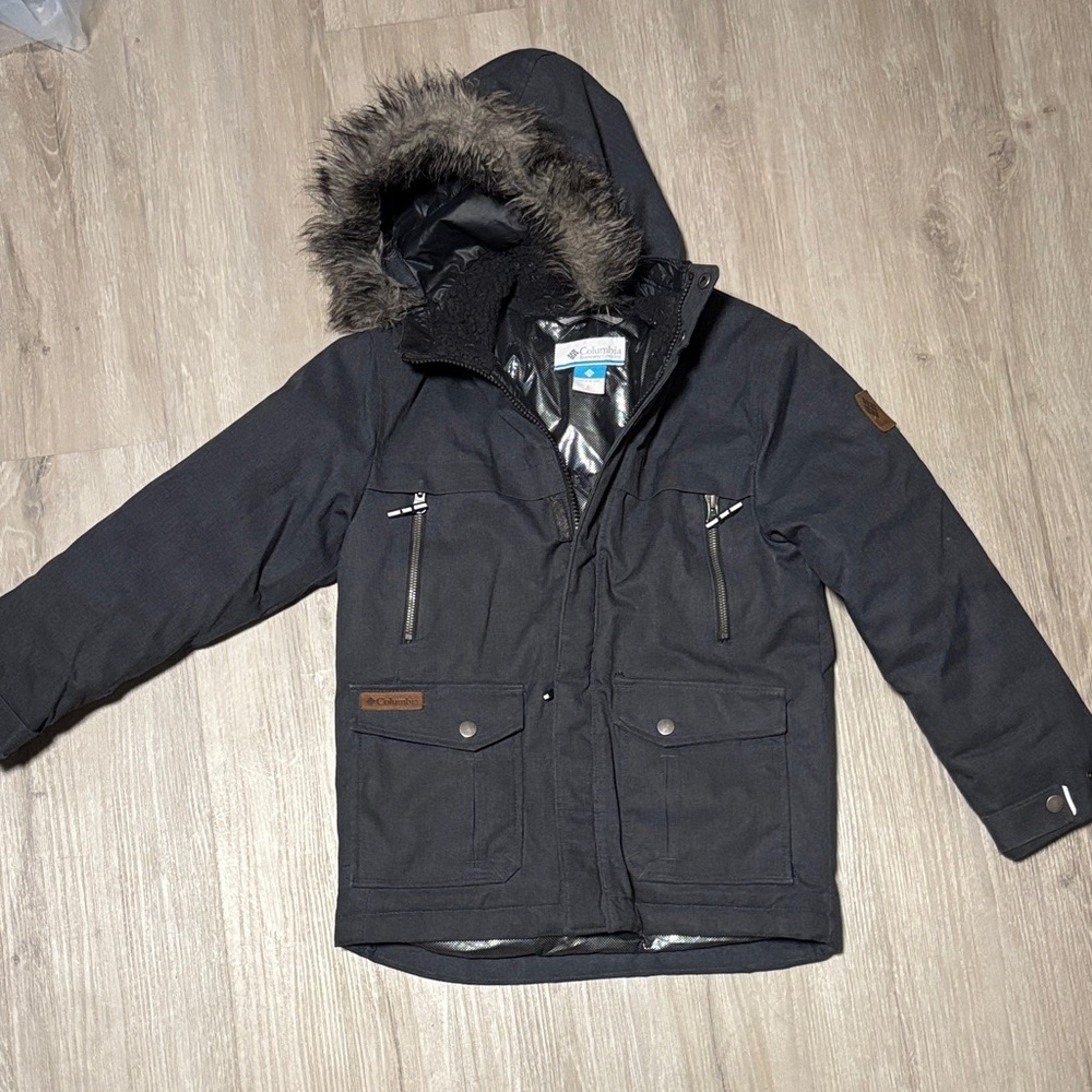 Columbiaโ Kids Black Puffer Jacket with Faux Fur Hood